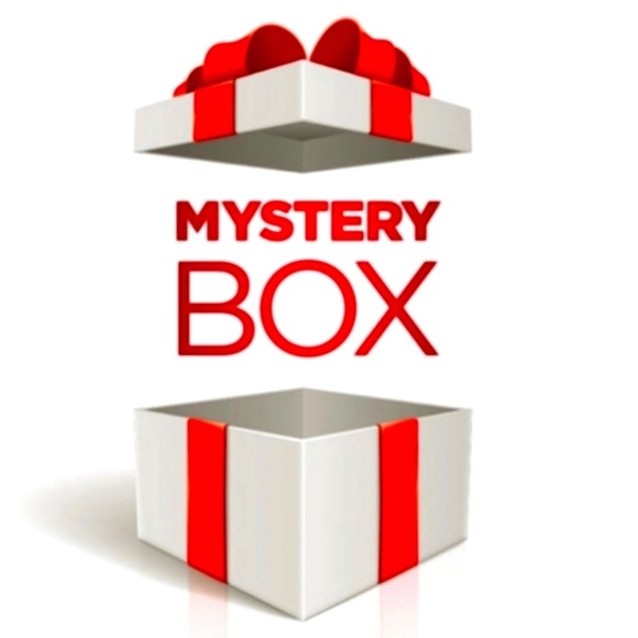 5 lb box Reseller Bundle Womens Dresses Rompers Mystery Box Lot Bulk - Picture 1 of 2